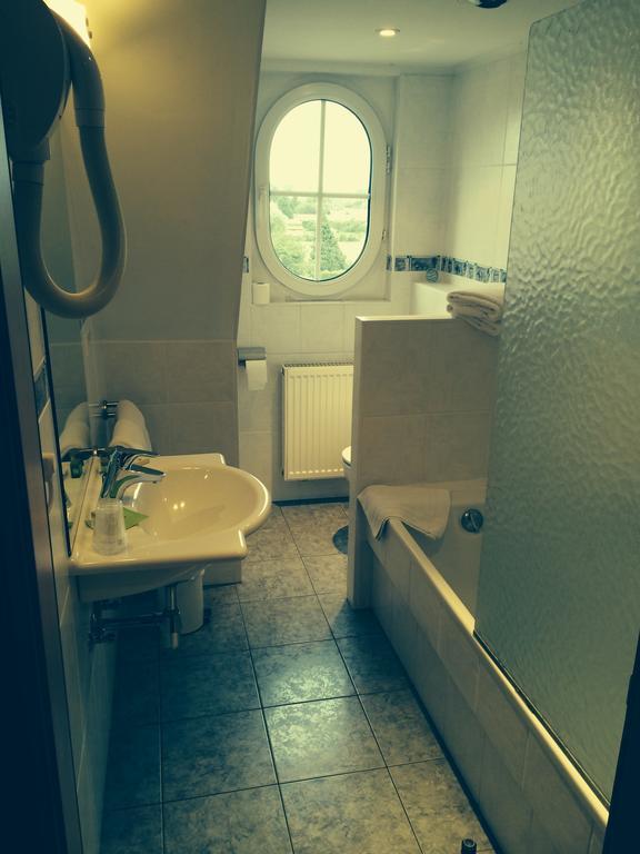 Hotel Du Herrenstein Neuwiller-les-Saverne Room photo